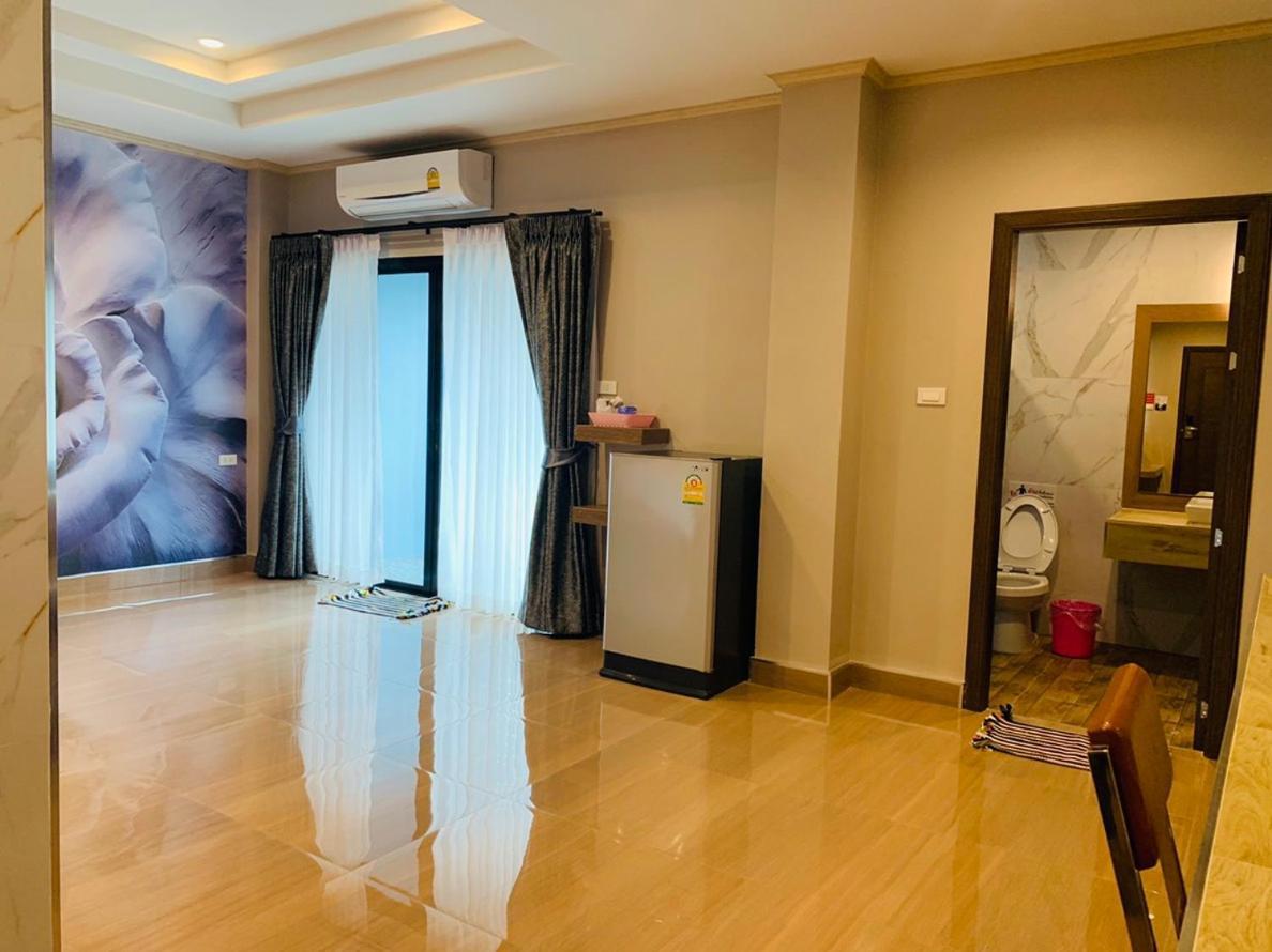 โรงแรมมาลินี Surin Exteriér fotografie